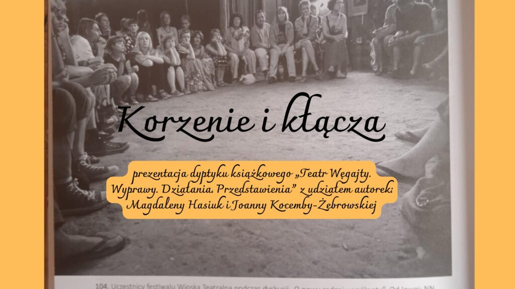 Prezentacja książki 'Korzenie i klącza' z uczestnikami siedzącymi w kręgu.