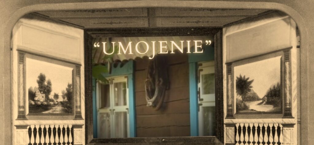 Wnętrze z obrazami i napisem 'UMOJENIE'