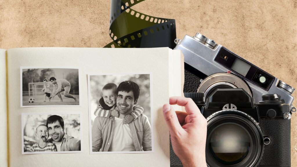 Kolaż przedstawiający otwarty album ze starymi zdjęciami, aparaty fotograficzne oraz kliszę filmową.