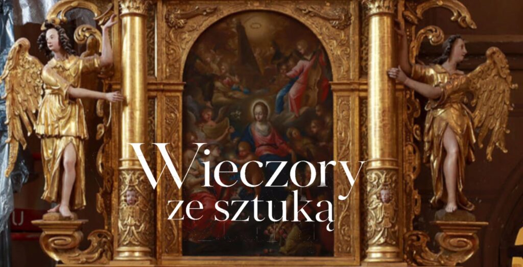 Złota rzeźba aniołów stojących obok obrazu religijnego.